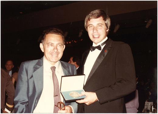 Mladen Vranic and Alan Cherrington upon Alan’s Outstanding Research as a Young Investigator Award from ADA